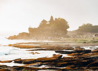Đền Uluwatu Temple Bali có gì | Hướng dẫn chi tiết cách tham quan Đền Uluwatu Bali